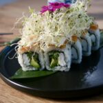 California Vegan Roll (8, 10)